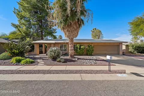 7472 E Rio Vista Cir, Tucson, AZ 85715
