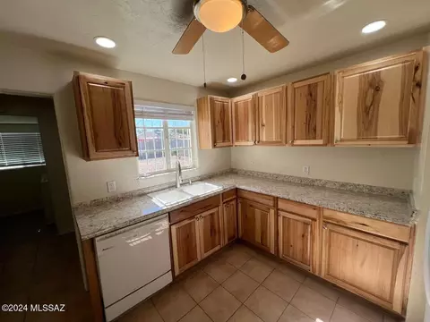 Kitchen - 3142 E 29th St, Tucson, AZ 85713 photo 2 of 4