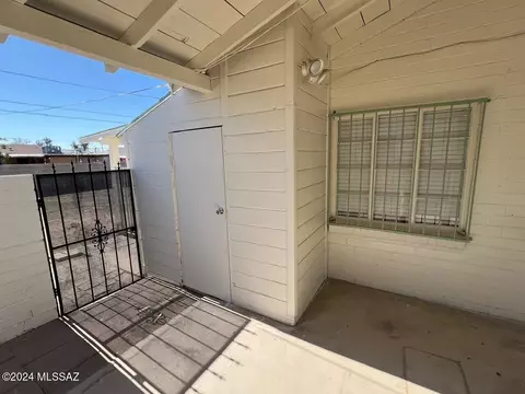 Exterior - 3142 E 29th St, Tucson, AZ 85713 photo 9 of 9
