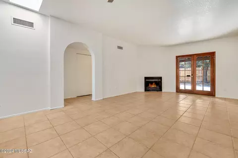 3338 E Popinac Loop, Tucson, AZ 85716 photo 10