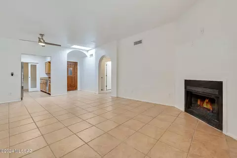 3338 E Popinac Loop, Tucson, AZ 85716 photo 8