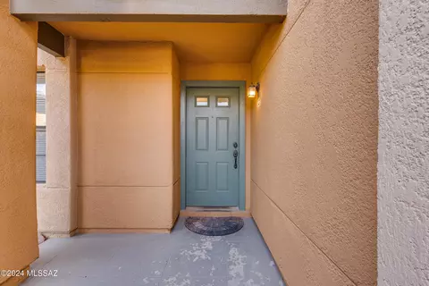 6651 N Campbell Ave #143, Tucson, AZ 85718