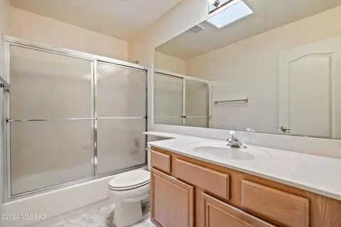 Bath - 517 E Covered Wagon Dr, Tucson, AZ 85704 photo 4 of 6