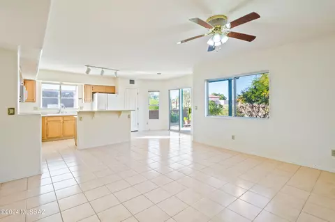 Living - 517 E Covered Wagon Dr, Tucson, AZ 85704 photo 4 of 5