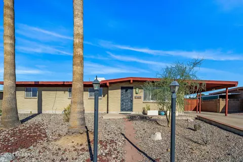 3622 W Wesleyan Dr, Tucson, AZ 85741