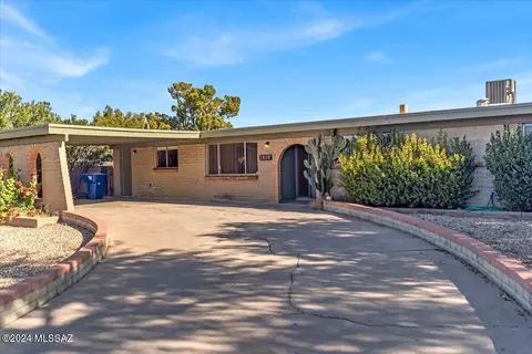 1810 N Heatherbrae Ave, Tucson, AZ 85715