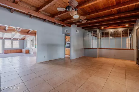 237 E Laguna St, Tucson, AZ 85705 photo 17