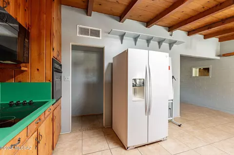 237 E Laguna St, Tucson, AZ 85705 photo 8