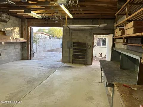 237 E Laguna St, Tucson, AZ 85705 photo 46