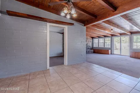 237 E Laguna St, Tucson, AZ 85705 photo 22