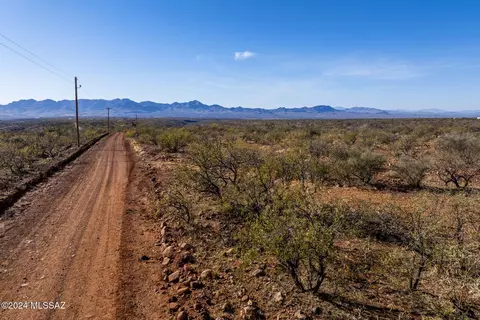 58 Camino Tango, Rio Rico, AZ 85648