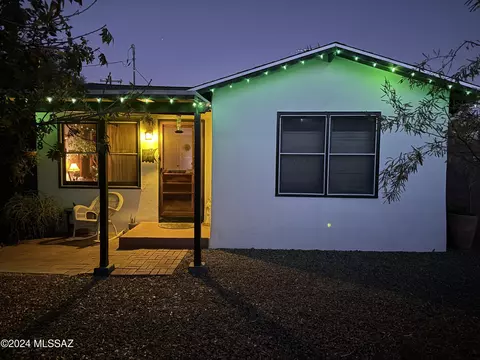 3038 N Santa Rita Ave, Tucson, AZ 85719
