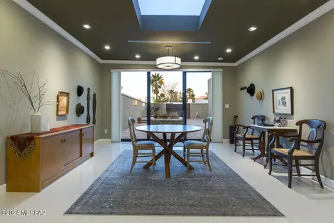 Dining - 2201 E Mabel St, Tucson, AZ 85719 photo 1 of 3