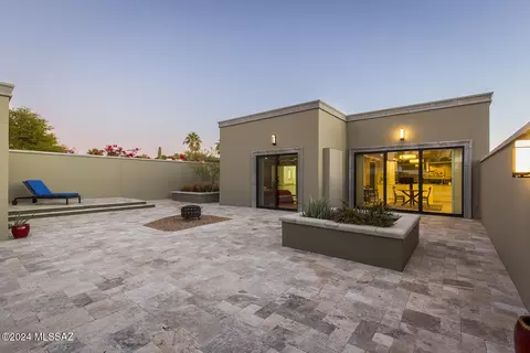 Exterior - 2201 E Mabel St, Tucson, AZ 85719 photo 12 of 17