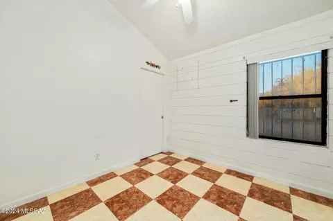 1005 E 24th St, Tucson, AZ 85713 photo 22