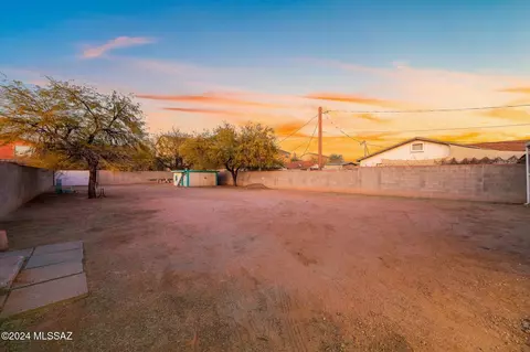 1005 E 24th St, Tucson, AZ 85713 photo 36
