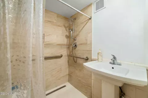 1005 E 24th St, Tucson, AZ 85713 photo 27