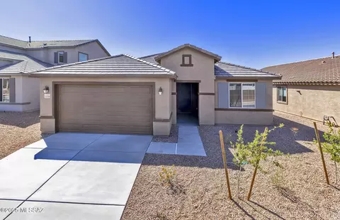 13356 E Homesteaders Ln, Tucson, AZ 85747