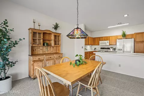 Dining - 8574 S Dubloon Way, Tucson, AZ 85756 photo 2 of 3