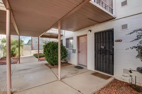 1755 S Jones Blvd #R-106, Tucson, AZ 85713