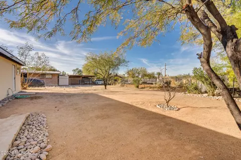 443 E Laguna St, Tucson, AZ 85705 photo 19