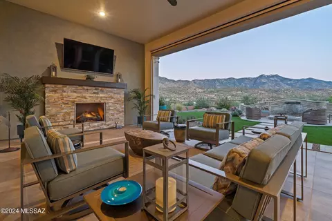 66741 E Willow Canyon Dr, Tucson, AZ 85739