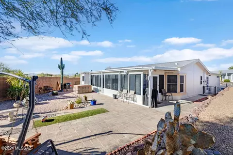 3537 S Goldleaf Loop, Tucson, AZ 85735 photo 6
