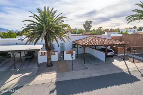445 W Paseo Solana, Green Valley, AZ 85614
