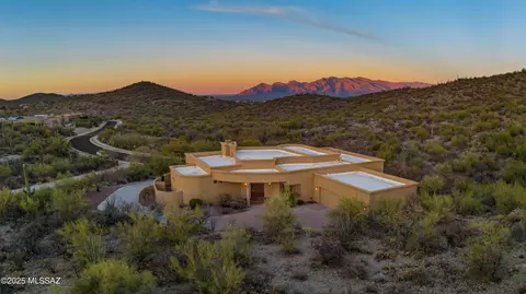 3107 W Tumamoc Dr, Tucson, AZ 85745