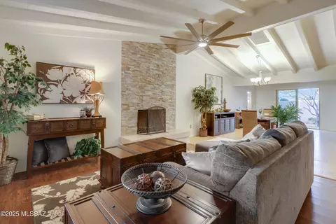 Living - 9161 E Stella Rd, Tucson, AZ 85730 photo 3 of 4