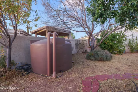 Exterior - 9161 E Stella Rd, Tucson, AZ 85730 photo 7 of 8