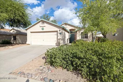 3728 W Sunglade Dr, Tucson, AZ 85742