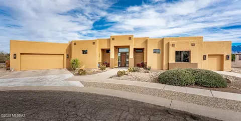 1422 N Paseo Maravilloso, Green Valley, AZ 85614