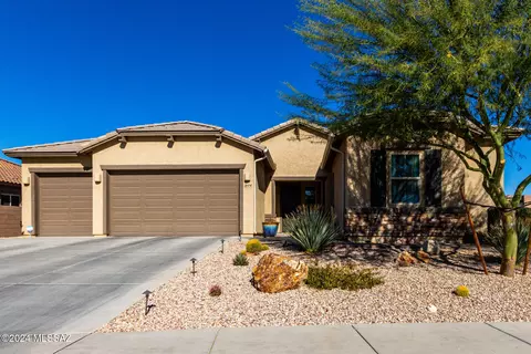 1604 W Seabiscuit St, Tucson, AZ 85704