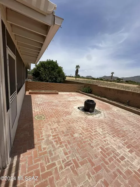 Exterior - 16441 S Observatory Pl, Vail, AZ 85641 photo 2 of 9