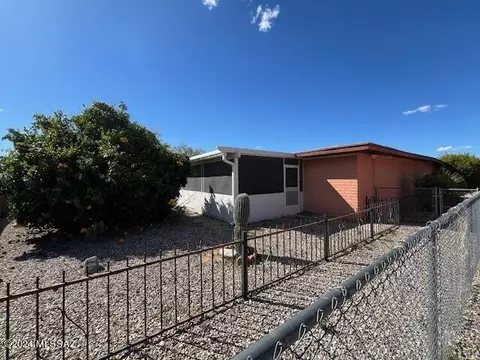 Exterior - 16441 S Observatory Pl, Vail, AZ 85641 photo 1 of 9