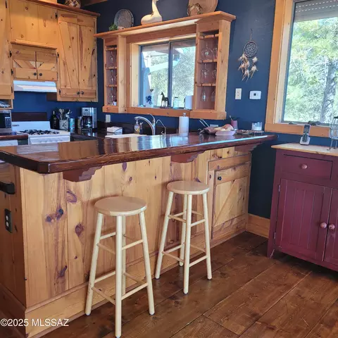 Kitchen - 9831 N Willow, Mount Lemmon, AZ 85619 photo 6 of 7