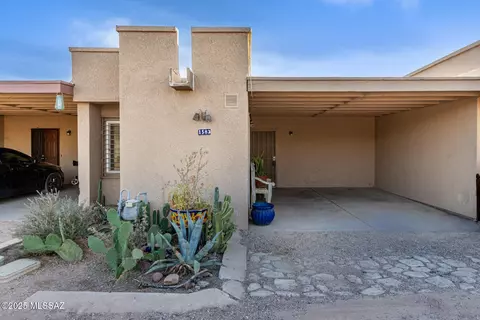 1583 W Aztec Ct, Tucson, AZ 85745