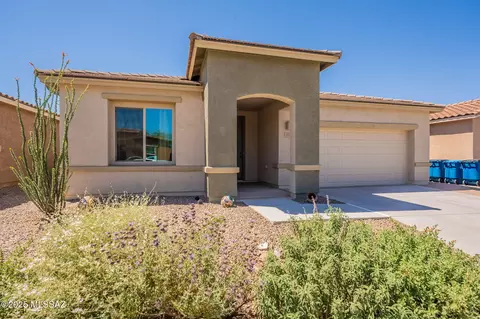 1062 E Lumberjack Trl, Sahuarita, AZ 85629