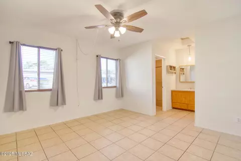 9211 E Patrick Dr, Tucson, AZ 85730 photo 8