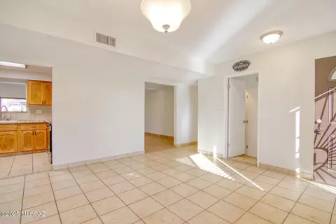 9211 E Patrick Dr, Tucson, AZ 85730 photo 16