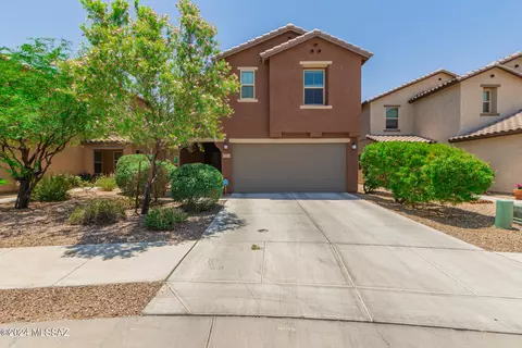 7565 E Kinnison Wash Loop, Tucson, AZ 85730