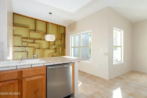 475 E 16th St, Tucson, AZ 85701 photo 13