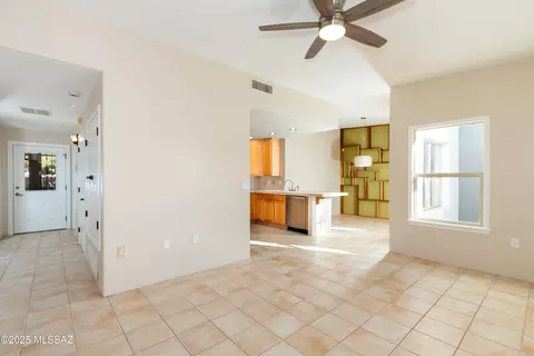 475 E 16th St, Tucson, AZ 85701 photo 7