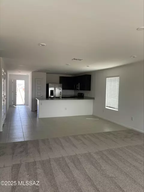 12806 E Daisy Moore Pl, Vail, AZ 85641 photo 6
