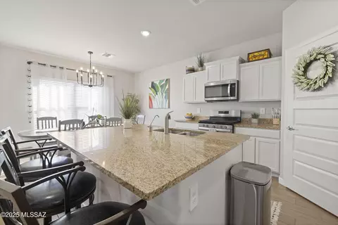 Kitchen - 295 W Aberdeen St, Vail, AZ 85641 photo 2 of 4
