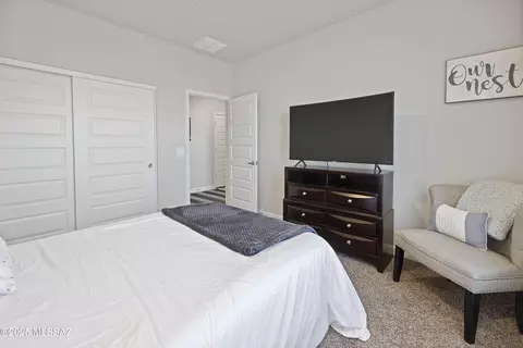Bedroom - 295 W Aberdeen St, Vail, AZ 85641 photo 8 of 10