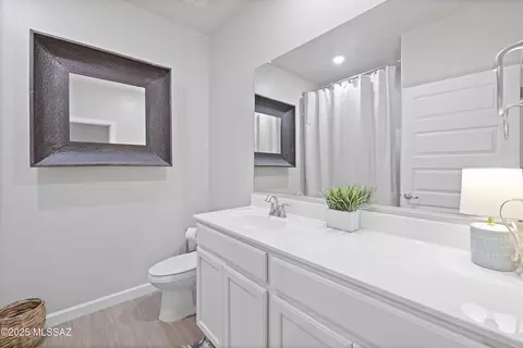 Bath - 295 W Aberdeen St, Vail, AZ 85641 photo 2 of 2