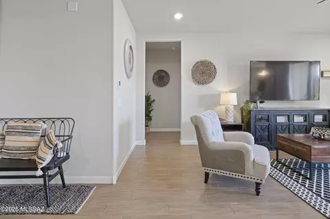 Entry Way - 295 W Aberdeen St, Vail, AZ 85641 photo 5 of 7