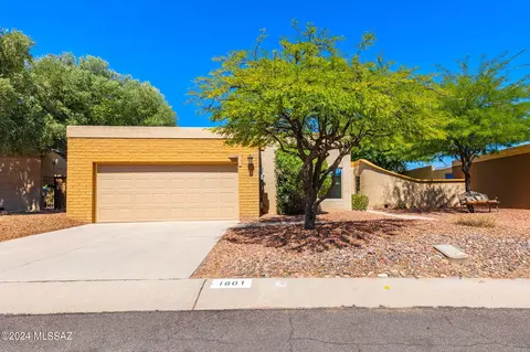 1801 N Wrightstown Pl, Tucson, AZ 85715